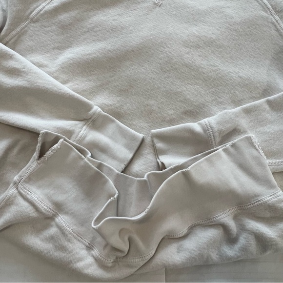 Unsubscribed Crew Neck Long Sleeve Be Kind Lightweight Distressed Sweatshirt S - Picture 4 of 16